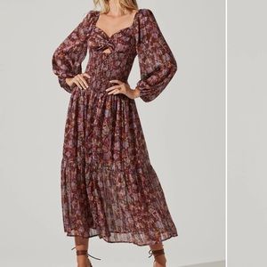 ASTR the label Arlette floral sweetheart long sleeve maxi dress